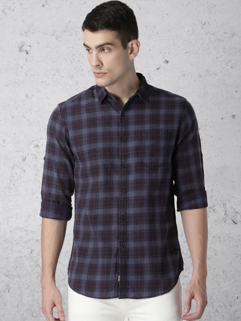 

Ecko Unltd Men Purple & blue Slim Fit Checked Casual Shirt