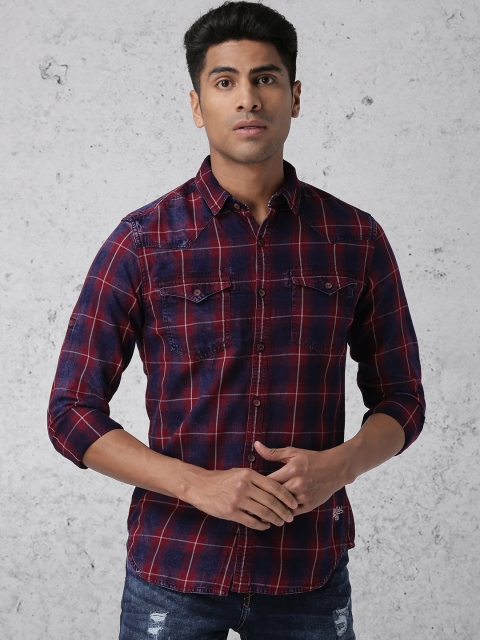 

Ecko Unltd Men Navy Blue & Maroon Slim Fit Checked Casual Shirt
