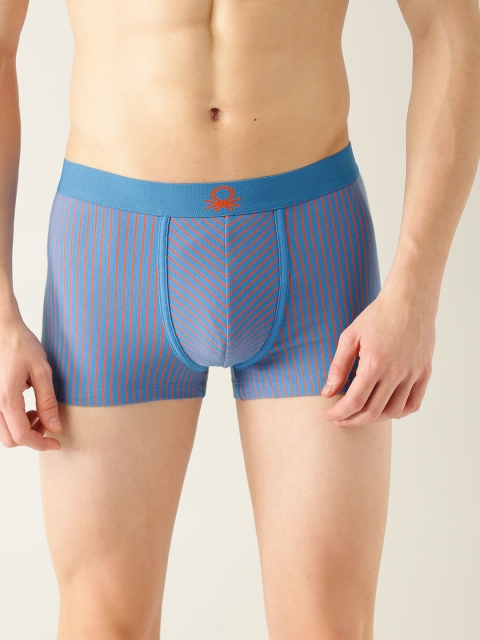 

Undercolors of Benetton Men Blue & Red Striped Trunks P19DI_903