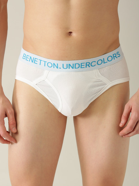

Undercolors of Benetton Men White & Blue Solid Briefs P10DI_904