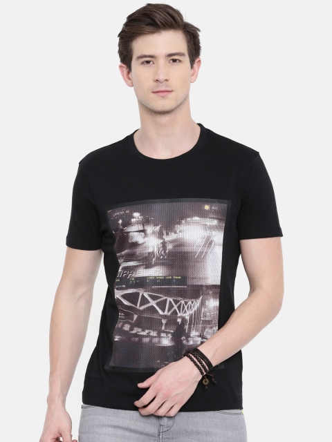 

Wrangler Men Black Printed Round Neck T-shirt