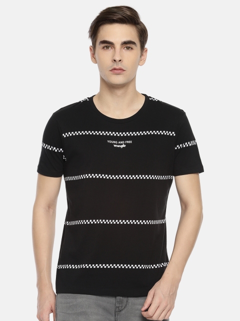 

Wrangler Men Black White Striped Round Neck Pure Cotton T-shirt