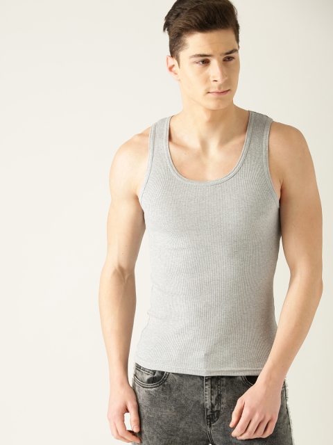 

Undercolors of Benetton Men Grey Melange Solid Innerwear Vest 006DI_501
