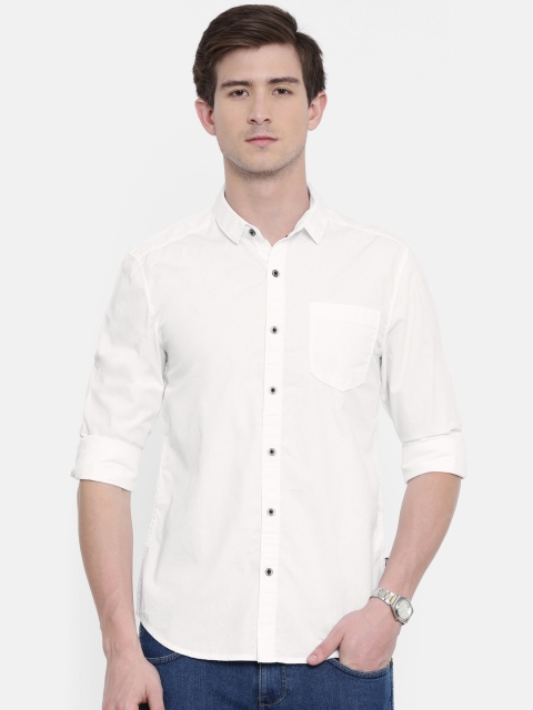 

Wrangler Men White Slim Fit Solid Casual Shirt