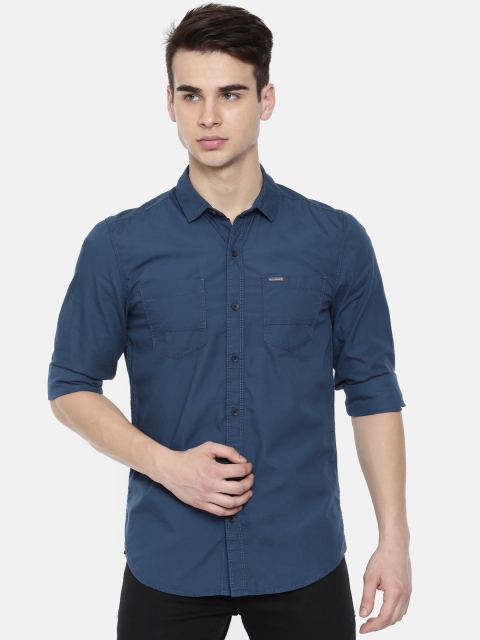 

Wrangler Men Navy Blue Slim Fit Solid Casual Shirt