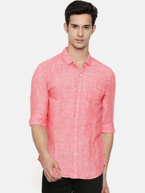

Wrangler Men Red Solid Casual Linen Shirt