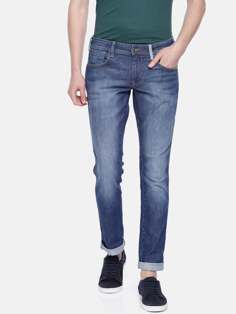 

Wrangler Men Blue Regular Fit Low-Rise Clean Look Stretchable Jeans