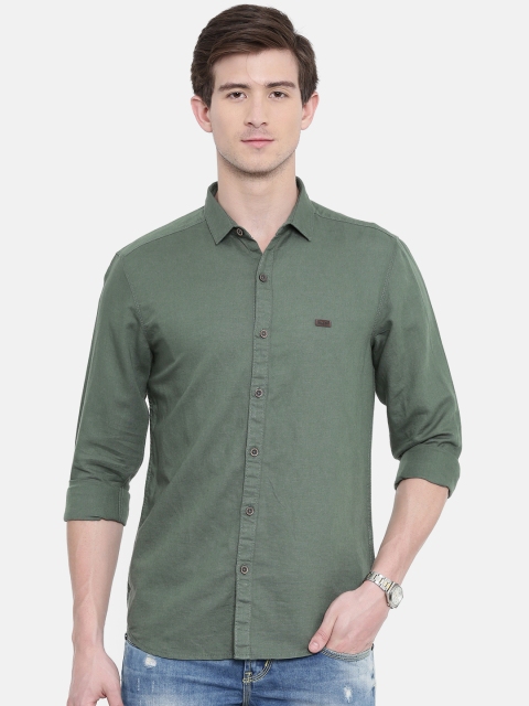 

Wrangler Men Olive Green Slim Fit Solid Casual Shirt