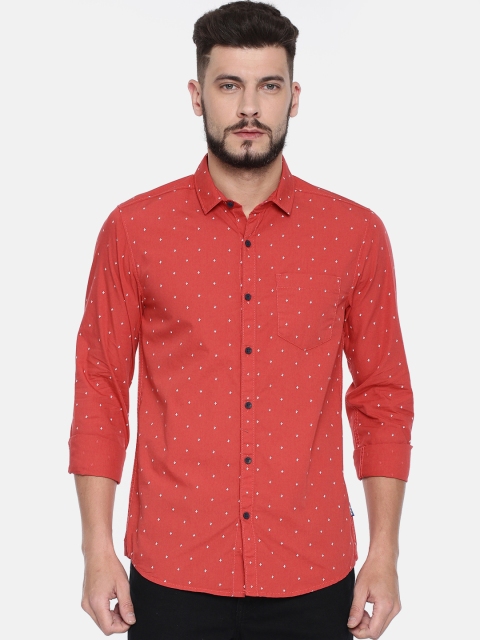 

Wrangler Men Red Slim Fit Printed Casual Shirt