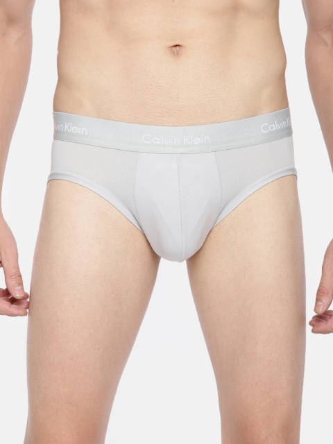 

Calvin Klein Underwear Men Grey Briefs NEW-NB1496GZ7