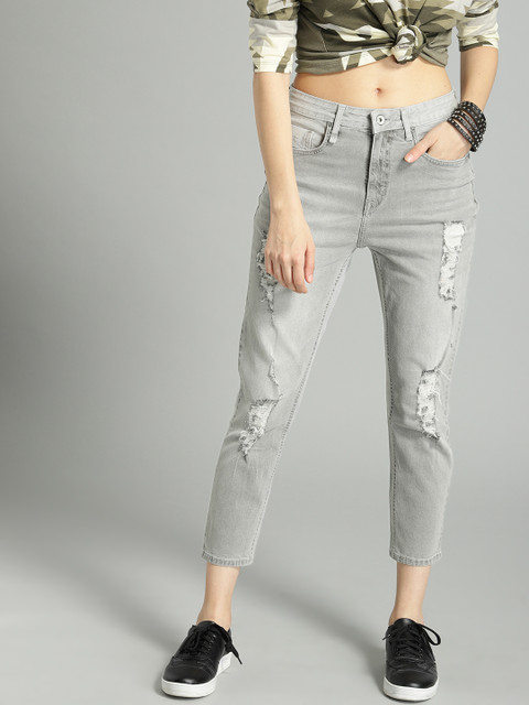

Roadster Women Grey Contrast Back Distressed Crop Boyfriend High-Rise Stretchable Jeans