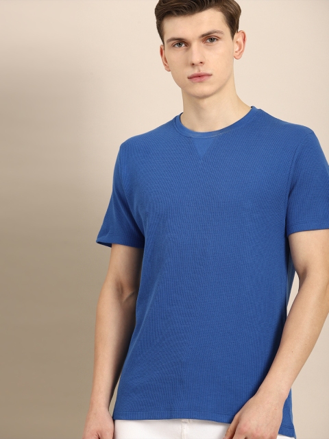 

ether Men Blue Self Design Round Neck T-shirt