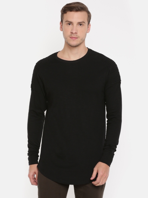 

SKULT by Shahid Kapoor Men Black Solid Round Neck Longline T-shirt