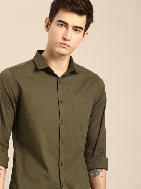 

ether Men Green Slim Fit Solid Cotton Slub Shirt