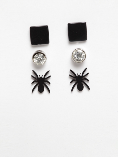 

SASSAFRAS Women Set of 3 Black & White Earrings