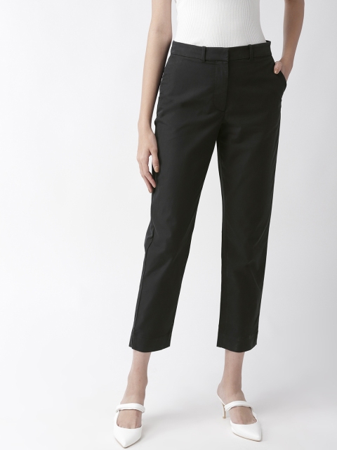 

Marks & Spencer Women Black Regular Fit Solid Cropped Chinos