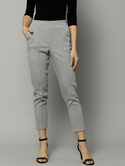 

Marks & Spencer Women Grey Melange Solid Cropped Cigarette Trousers