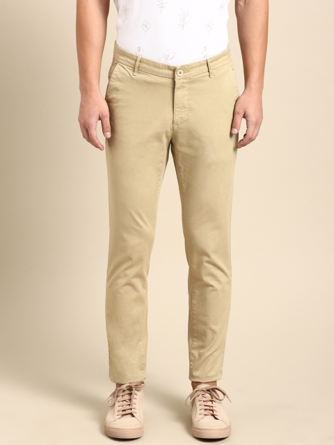

ether Men Beige Carrot Regular Fit Solid Cropped Chinos