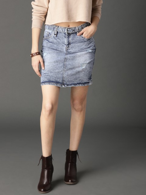 

Roadster Women Blue Shell Fabric Belt Acid Wash A-line Denim Skirt