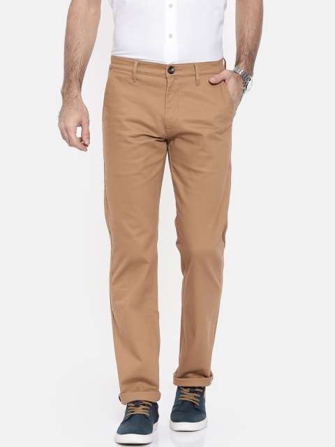 

Wrangler Men Khaki Slim Fit Solid Chinos