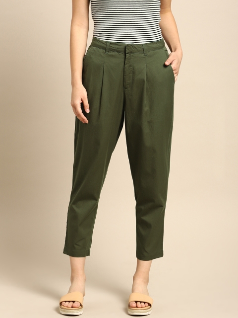 

ether Women Olive Green Tapered Fit Solid Peg Cropped Trousers
