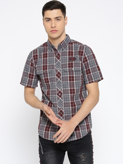 

Harley-Davidson Men Grey & Maroon Regular Fit Checked Casual Shirt
