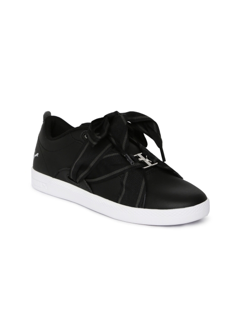 

Puma Women Black Smash Buckle Leather Sneakers