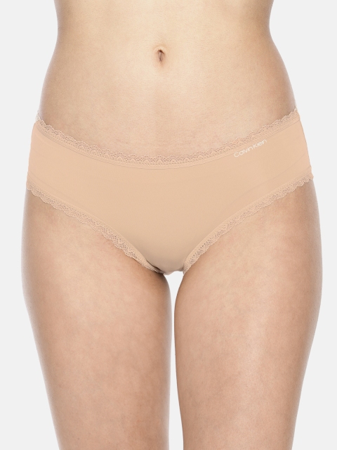 

Calvin Klein Underwear Women Nude-Coloured Solid Briefs QD370720N