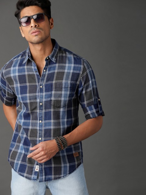 

Roadster Men Checked 3 Tone Indigo Yarn Dyed Shirt, Blue