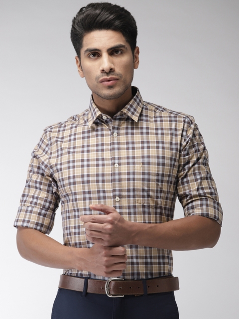 

Indian Terrain Men Brown & Khaki Slim Fit Checked Casual Shirt