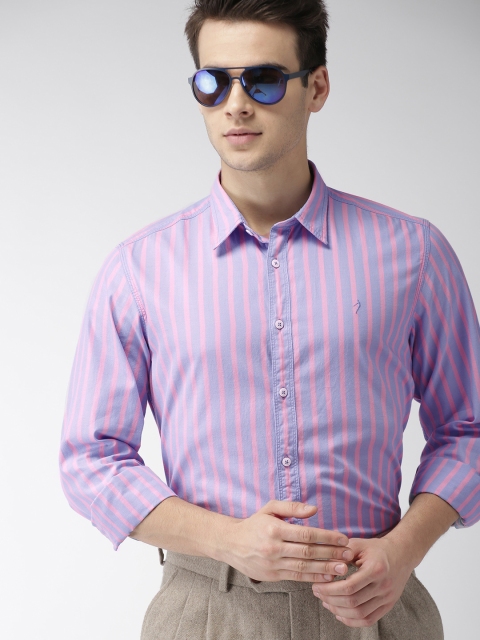 

Indian Terrain Men Blue & Pink Oxford Slim Fit Striped Smart Casual Shirt