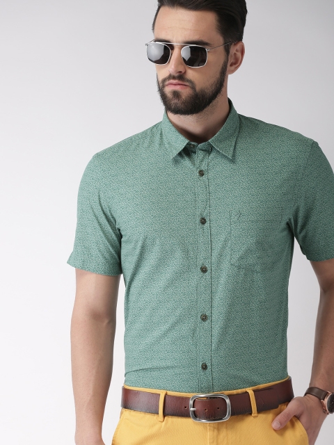 

Indian Terrain Men Green Slim Fit Printed Casual Shirt