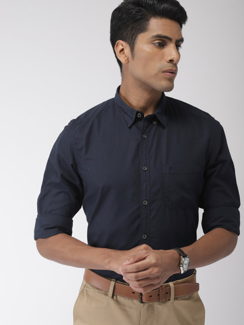 

Indian Terrain Men Navy Blue Regular Fit Solid Casual Shirt