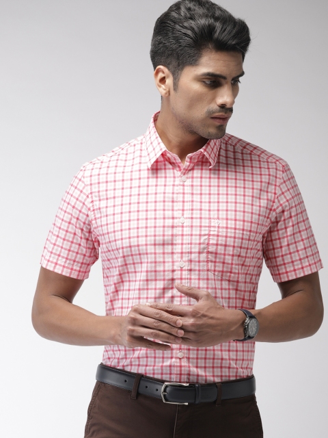 

Indian Terrain Men White & Pink Slim Fit Checked Casual Shirt