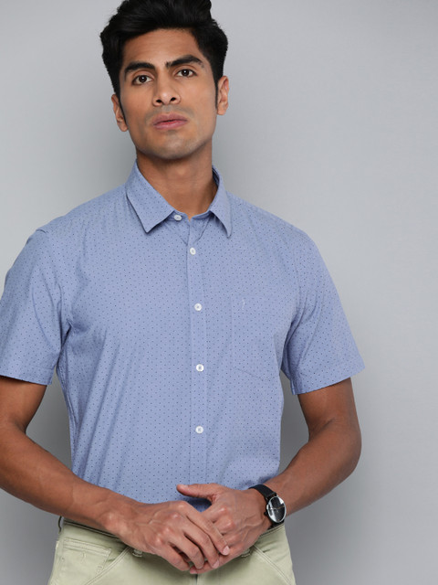 

Indian Terrain Men Blue & Black Slim Fit Printed Smart Casual Shirt