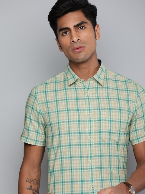 

Indian Terrain Men Beige & Turquoise Blue Slim Fit Checked Smart Casual Shirt