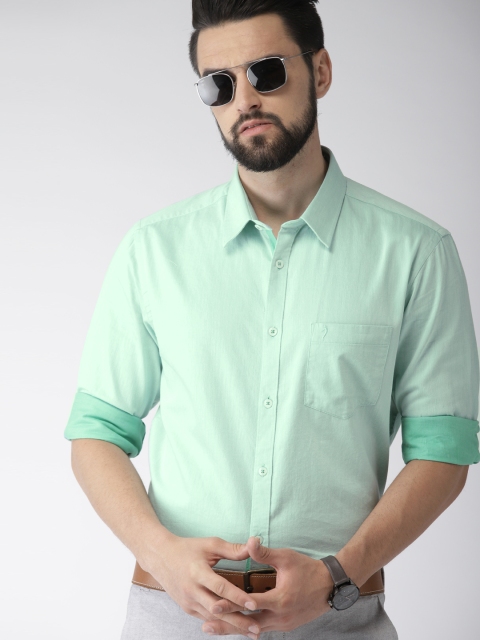

Indian Terrain Men Sea Green Slim Fit Solid Smart Casual Shirt