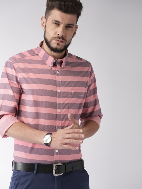 

Indian Terrain Men Pink & Blue Slim Fit Striped Semiformal Shirt