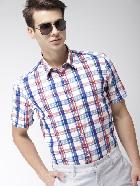 

Indian Terrain Men White & Blue Chiseled Slim Fit Checked Casual Shirt