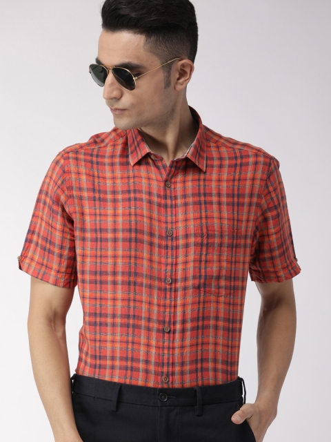 

Indian Terrain Men Orange & Navy Blue Checked Slim Fit Smart Casual Shirt