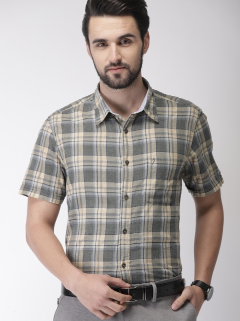 

Indian Terrain Men Grey & Beige Slim Fit Checked Semiformal Shirt