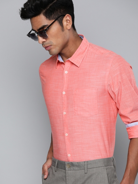 

Indian Terrain Men Pink Slim Fit Solid Smart Casual Shirt