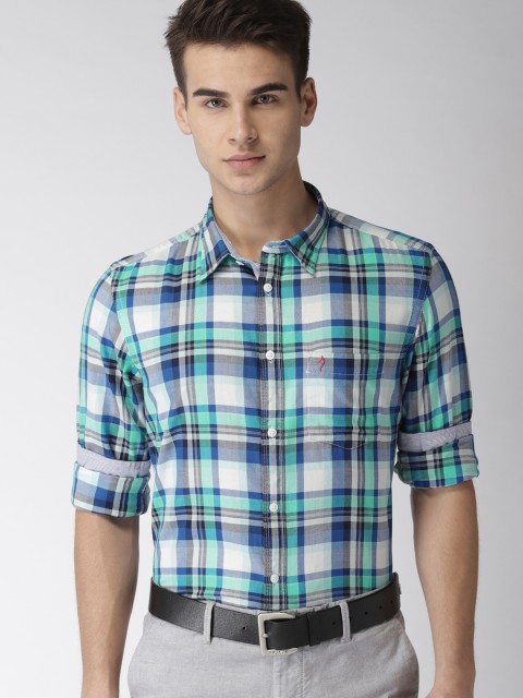 

Indian Terrain Men Blue & White Chiseled Slim Fit Checked Casual Shirt
