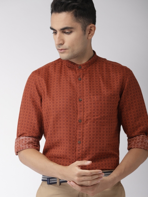 

Indian Terrain Men Rust Regular Fit Printed Casual Shirt
