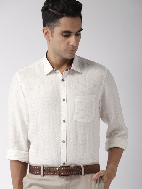 

Indian Terrain Men Off-White Regular Fit Checked Semiformal Linen Shirt