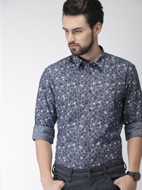 

Indian Terrain Men Blue & Grey Regular Fit Printed Casual Shirt