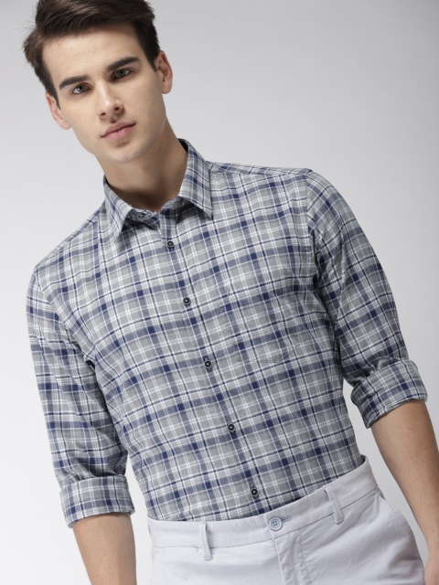

Indian Terrain Men Grey & Blue Regular Fit Checked Casual Shirt