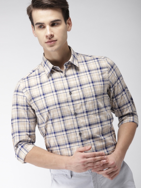 

Indian Terrain Men Beige & Blue Chiseled Slim Fit Checked Casual Shirt