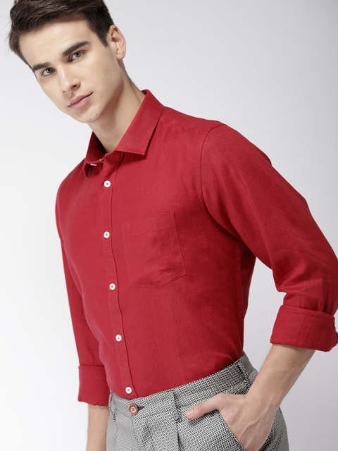 

Indian Terrain Men Red Slim Fit Solid Linen Casual Shirt