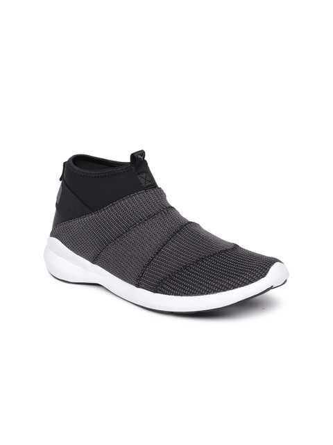 

Puma Men Black Solid Mono knit X IDP Mid-Top Slip-On Sneakers